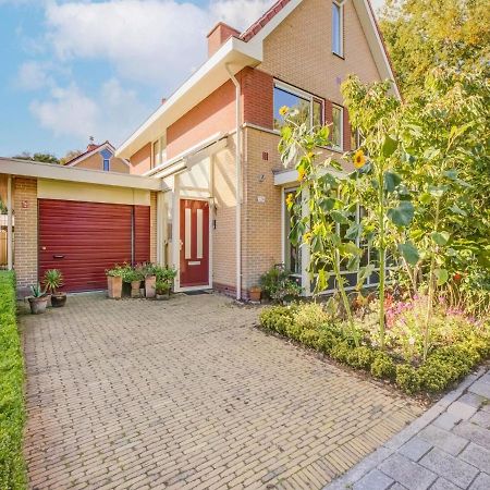 Comfy Holiday Home In Hoorn With French Balcony Exteriör bild